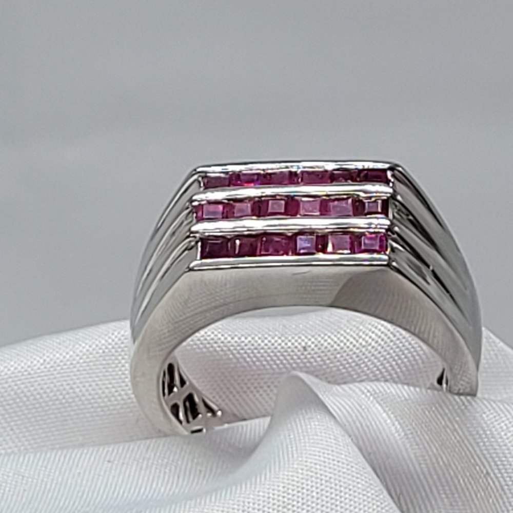 Nwot 925 Sterling Silver Ruby Ring - image 4